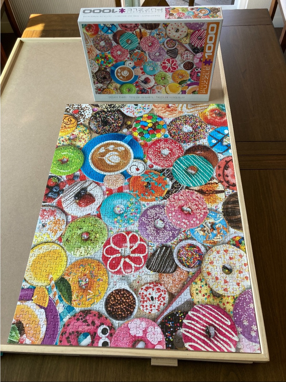 1000-Piece Donut Jigsaw Puzzle - Colorful Donuts Puzzle